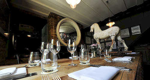 The Horse And Groom Inn Malmesbury Exterior foto